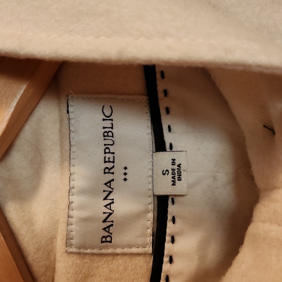 Banana Republic size small cream colored wool jacket - Picture 3 of 5